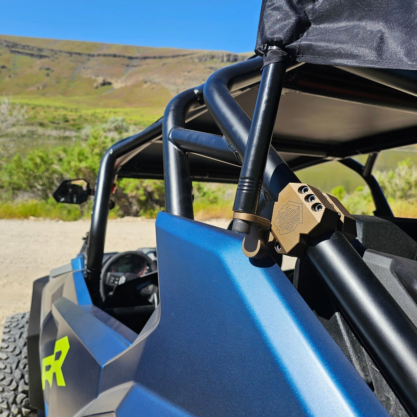 Whip Light / Flag Mount Kit Single